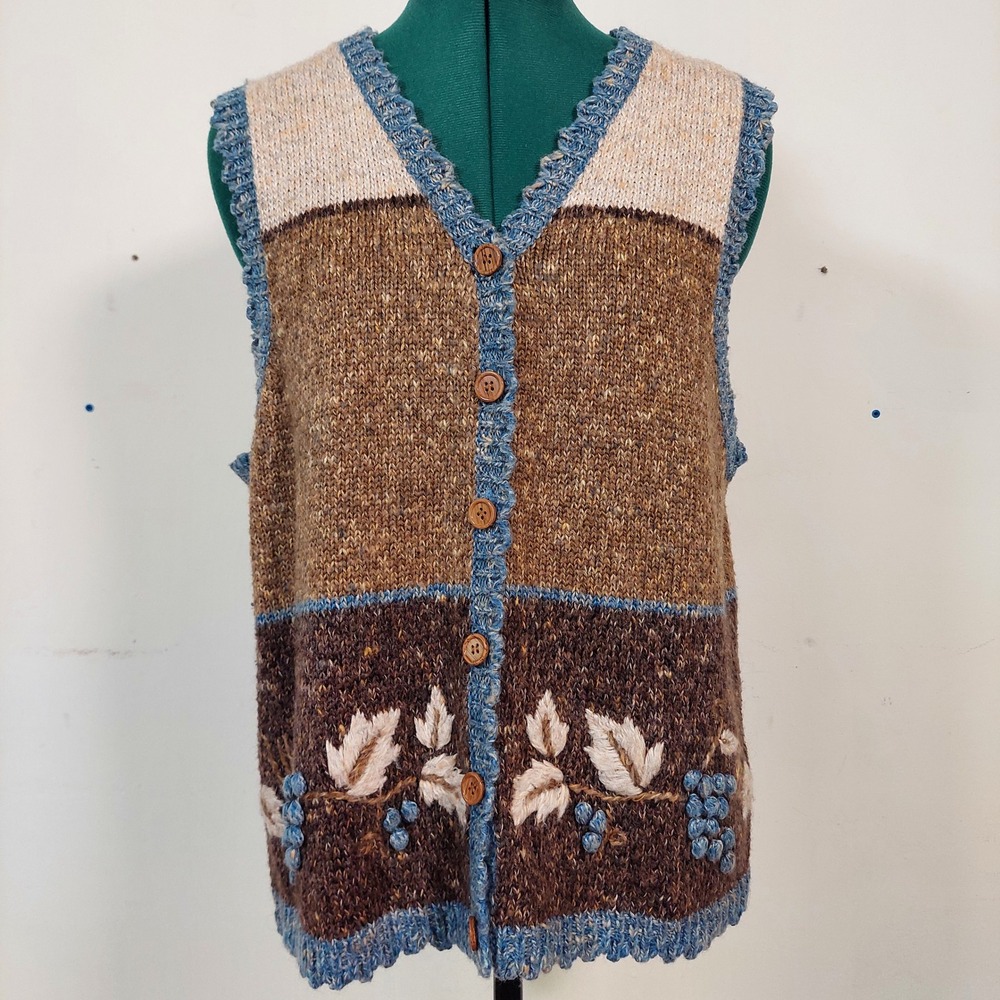 Baxter & Wells Women L Brown Knit Sweater Vest Floral Embroidered Cottagecore